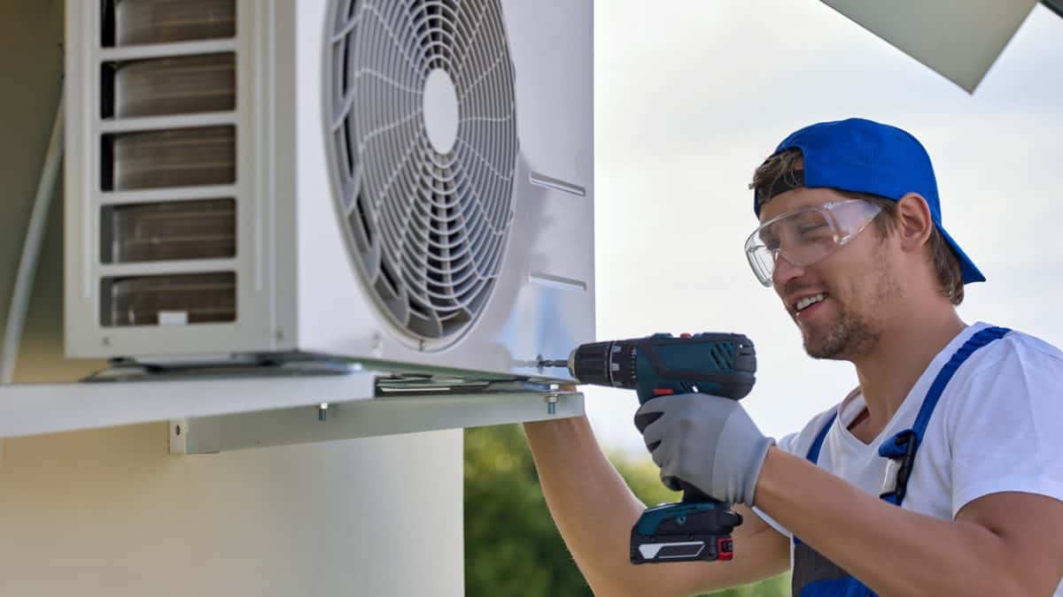 Home 11 hvac maintenance 1 1200x675 1